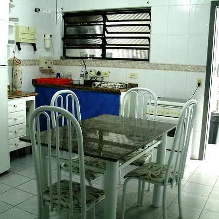 Itaguá Guest House-3