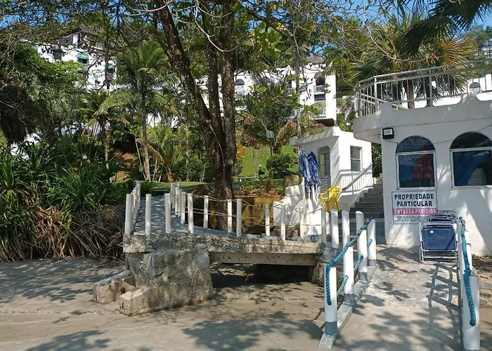 Condomínio Wembley- Apt 114 - Pé na Areia Ubatuba